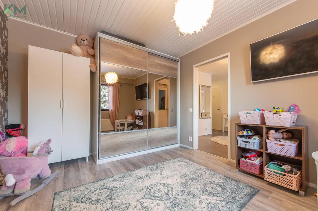 Magamistoad - Detached House with Garden in Nopankylä