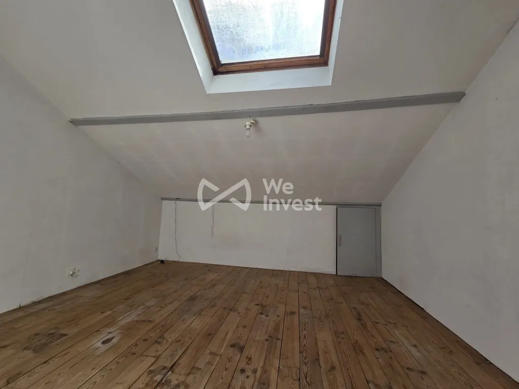 Toad - Spacious House with Courtyard in Saint-Laurent-sur-Othain