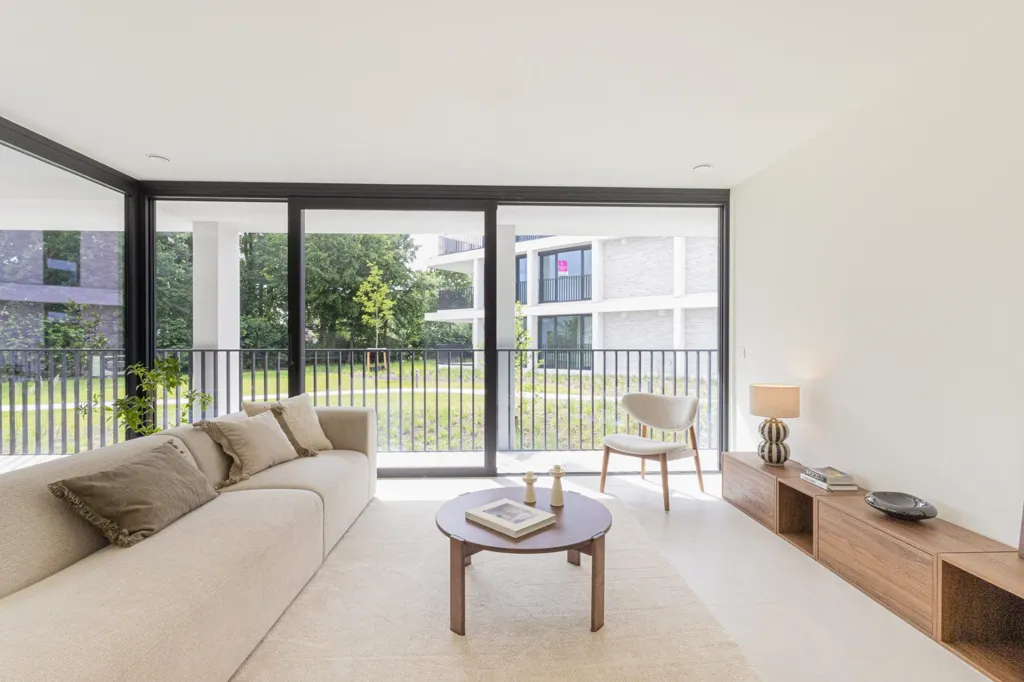 Elutuba - Spacious Ground Floor Flat with Solar Panels