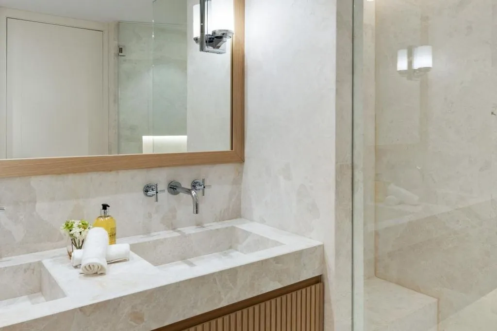 Vannitoad - Contemporary Villa with Pool in Nueva Andalucia