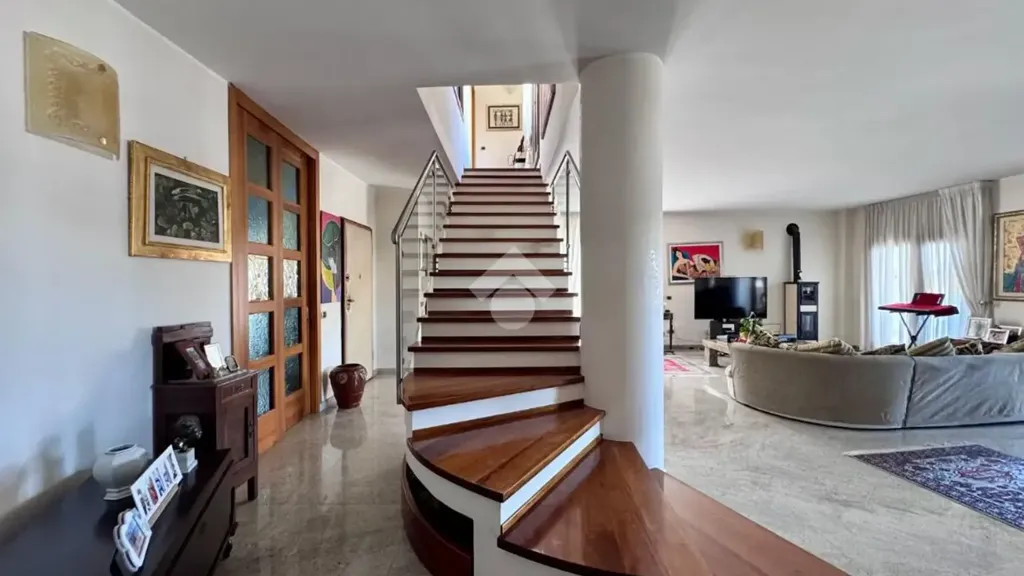 Pièces - Duplex with Penthouses and Pool in Rende
