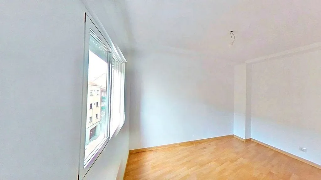 Pièces - 1-Bedroom Flat in Opañel, Carabanchel