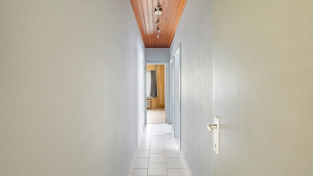Entrée - Bungalow Rustique avec Jardin à Ramskapelle