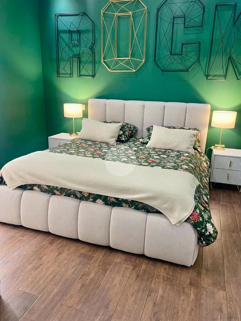 Dormitorios - Modern 3-Bedroom Apartment in Cosenza