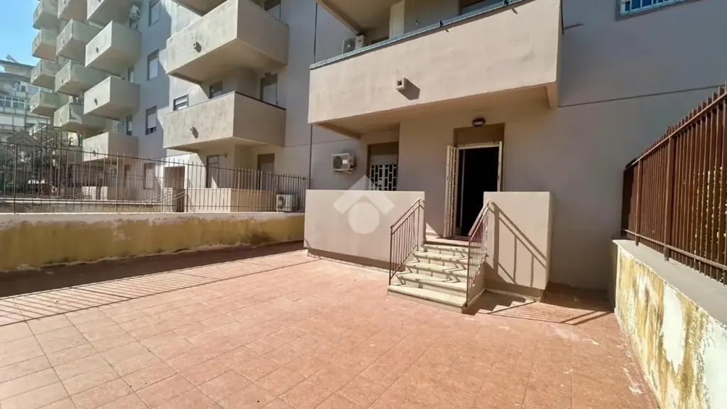 Aed - Apartment with Balcony and Terrace in Palermo