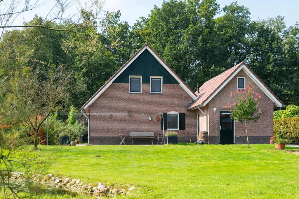 Extérieur - Villa with Garden and Pool in Westendorp