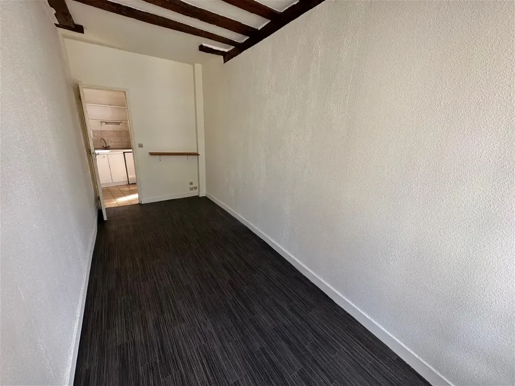 Toad - Studio Flat near Tramway in Tours