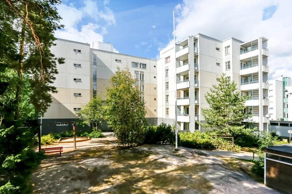 Garden - Apartment with Sauna in Matinkylä, Espoo