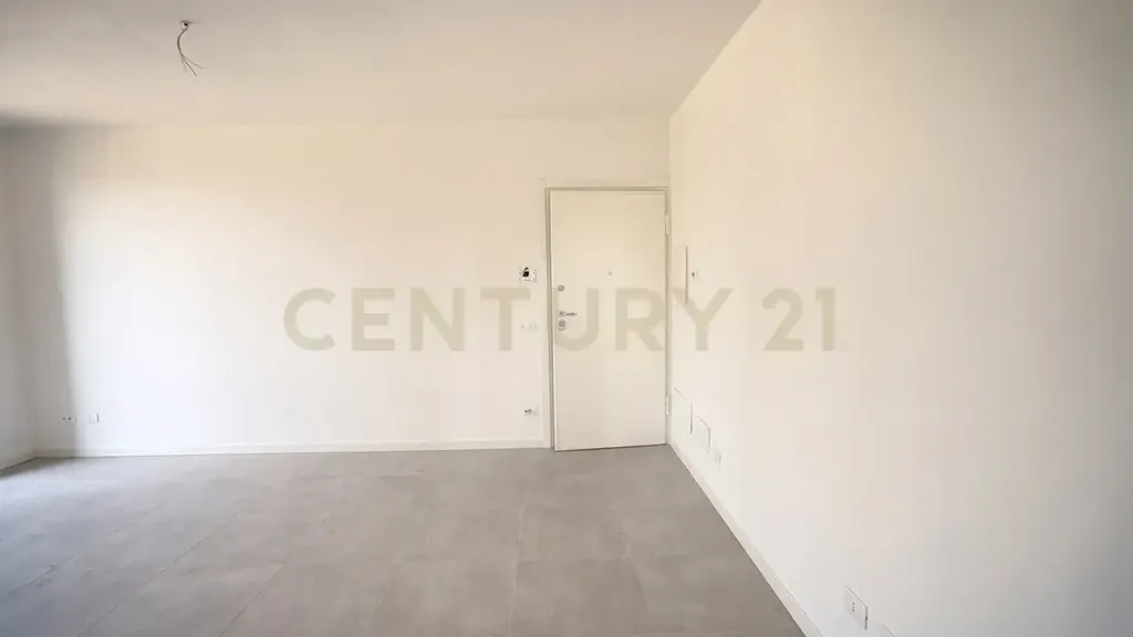 Bedrooms - New Ground-Floor Flat with Garden in Zevio