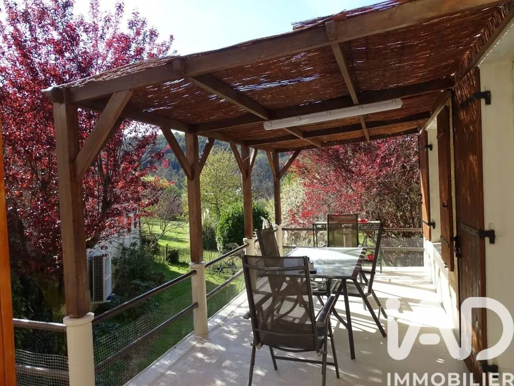Maison 6 pièces à Le Bugue