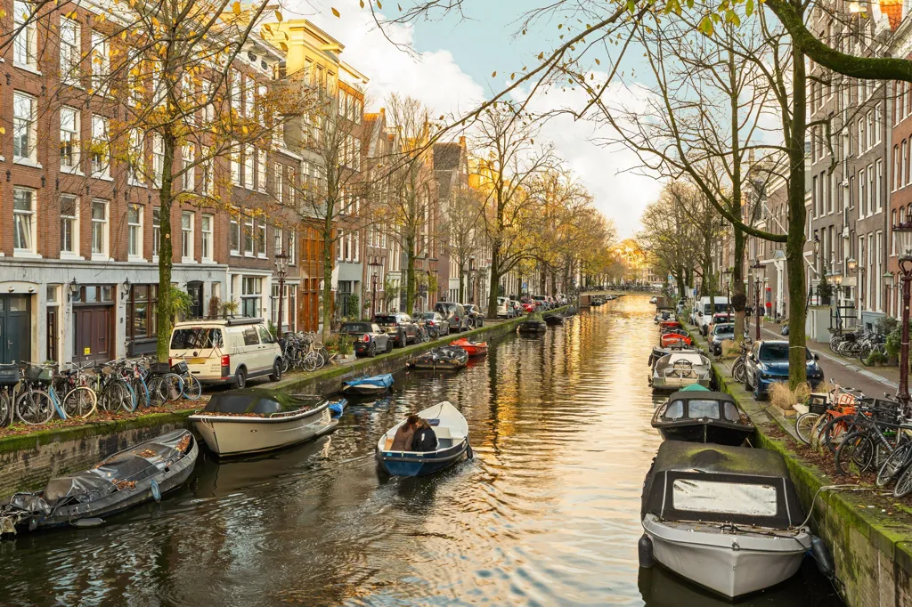 Galerijflat with Garden at Lijnbaansgracht