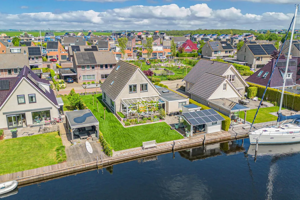 Vue aérienne - Villa with Private Dock in Lemmer