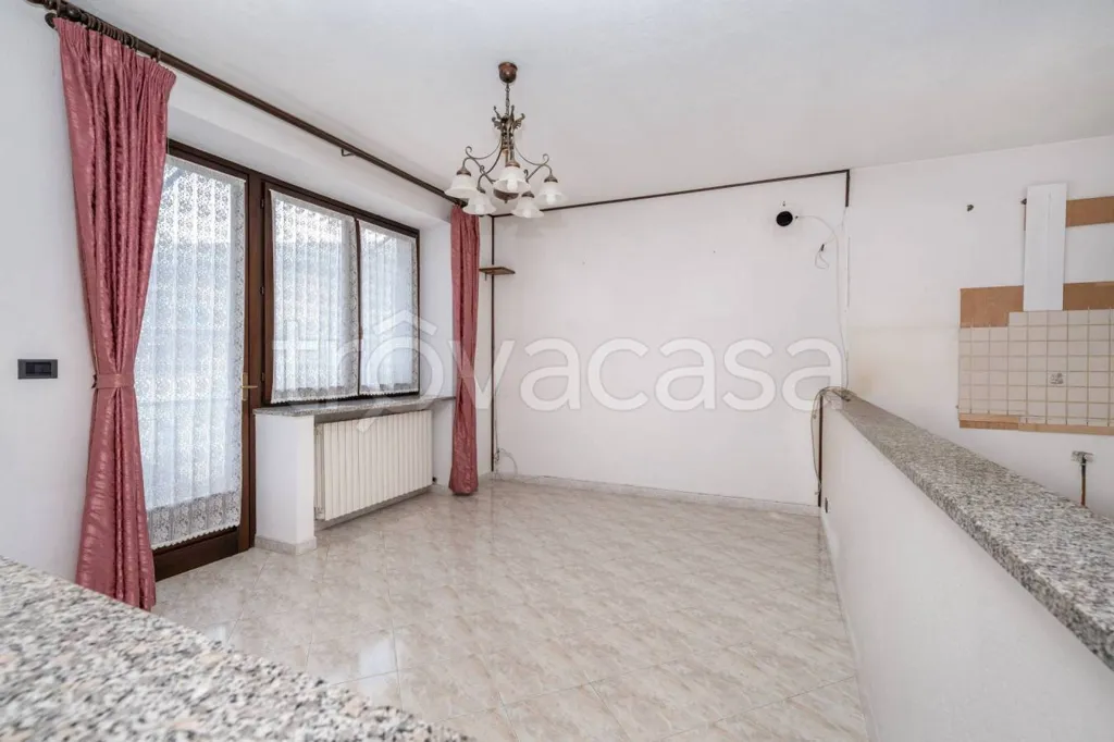 Séjour - Independent House with Balcony in Dronero