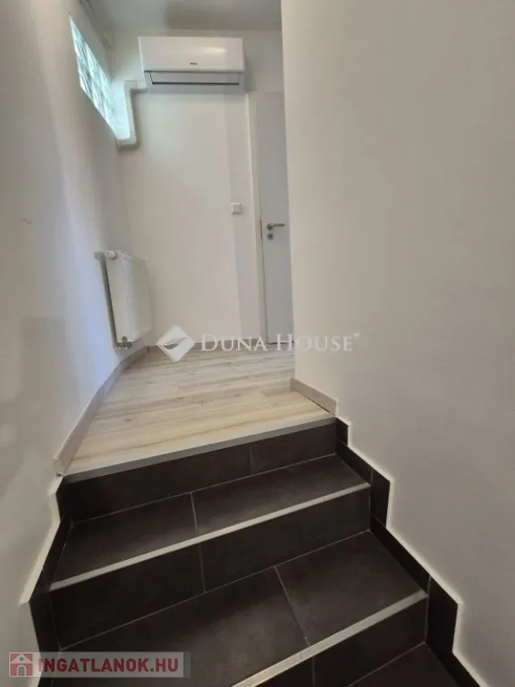 Pièces - Modern Flat with Balcony in Tettye, Pécs