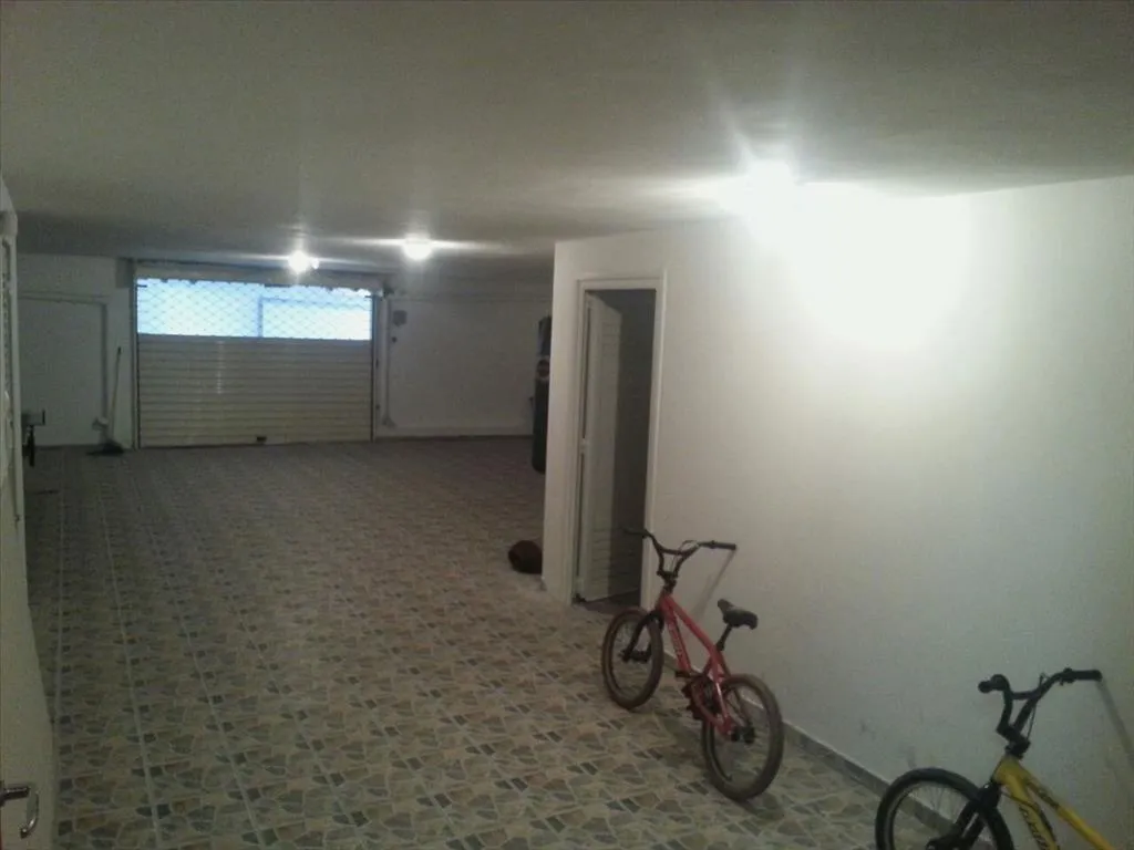 Garage - Villa with Sea View and Pool in Kalamata