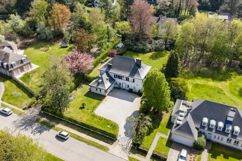 Vue aérienne - Villa avec Terrasse et Garage à Rhode-Saint-Genèse