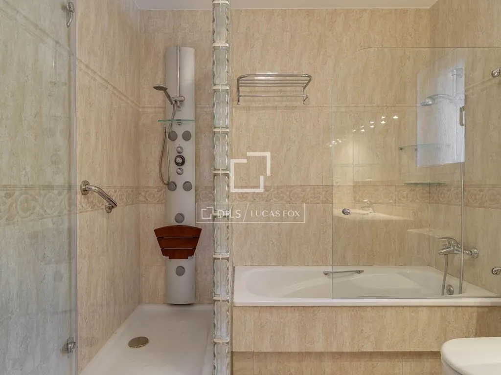 Salles de bain - Detached House with Pool in Vilassar de Dalt