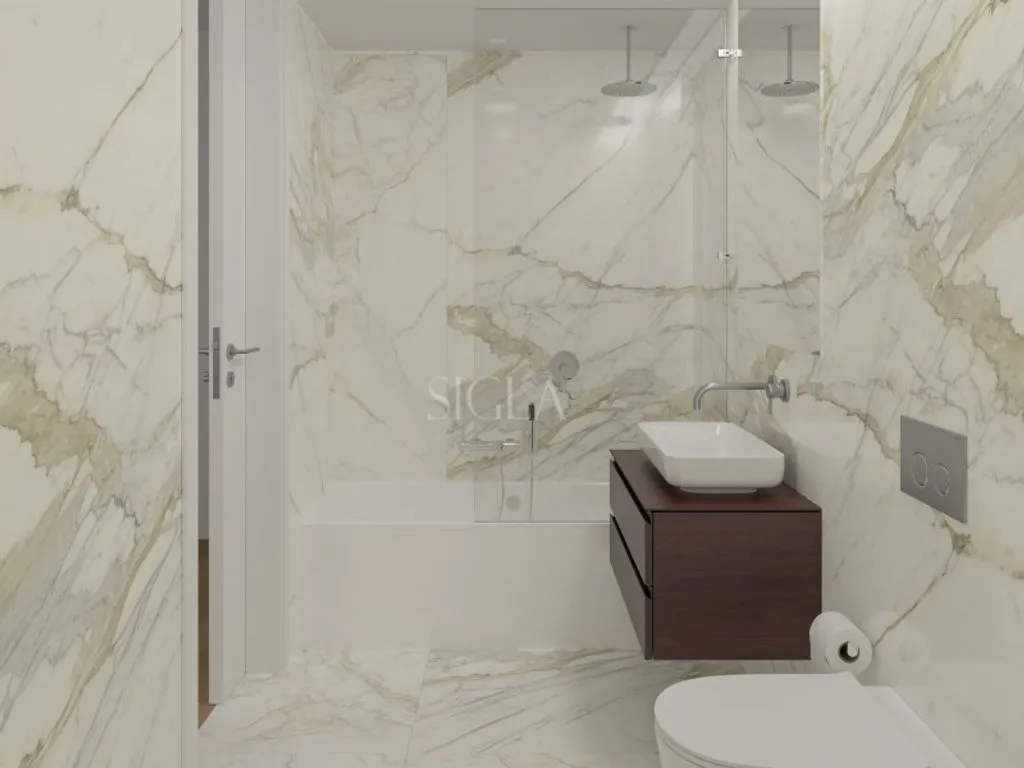 Bathrooms - Luxury Apartment with Pool in Vila Nova de Gaia