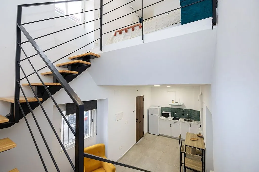 Toad - Ample Duplex with West View in Huetor Vega