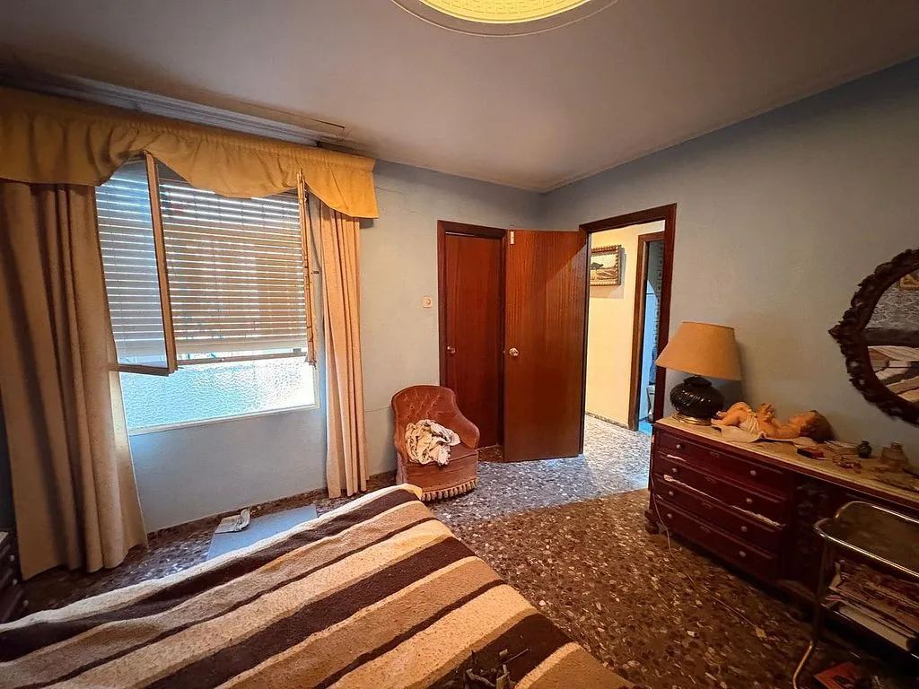 Magamistoad - Detached House with Garden in El Castillo Centre