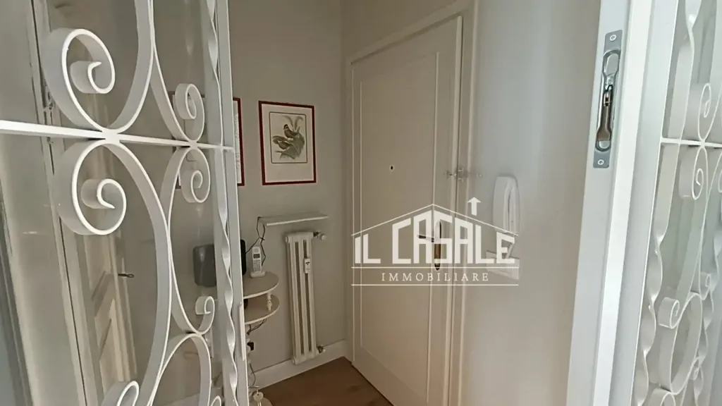 Esik - Fully Rented Apartment with Terraces in Rufina