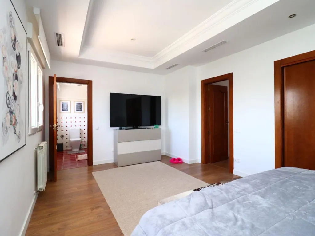 Bedrooms - Luxury Villa with Pool in Playas de Orihuela