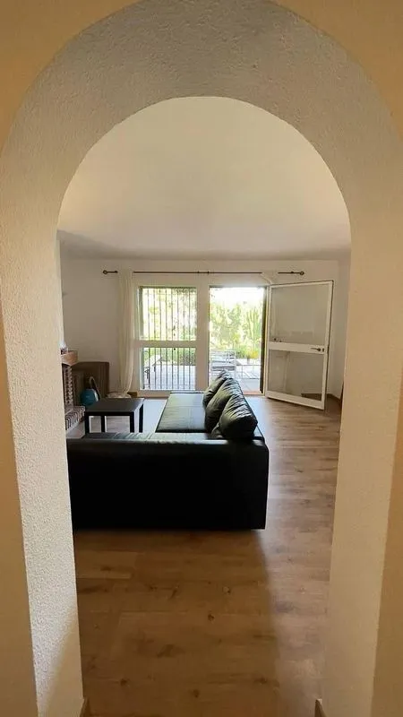 Elutuba - Ground Floor Apartment with Pool in Golf Area