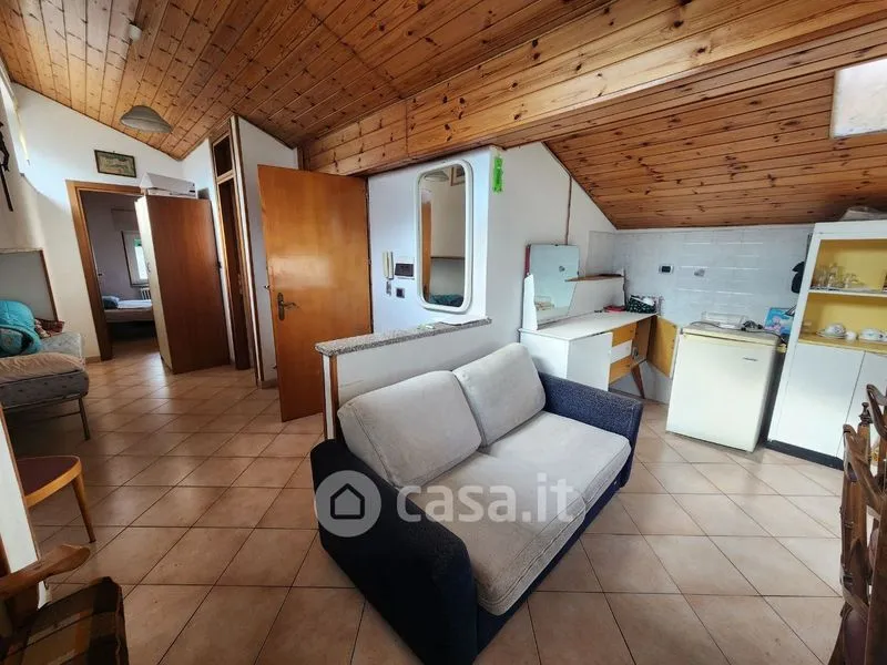 Séjour - Mansard Attico with Private Garden in Chatillon