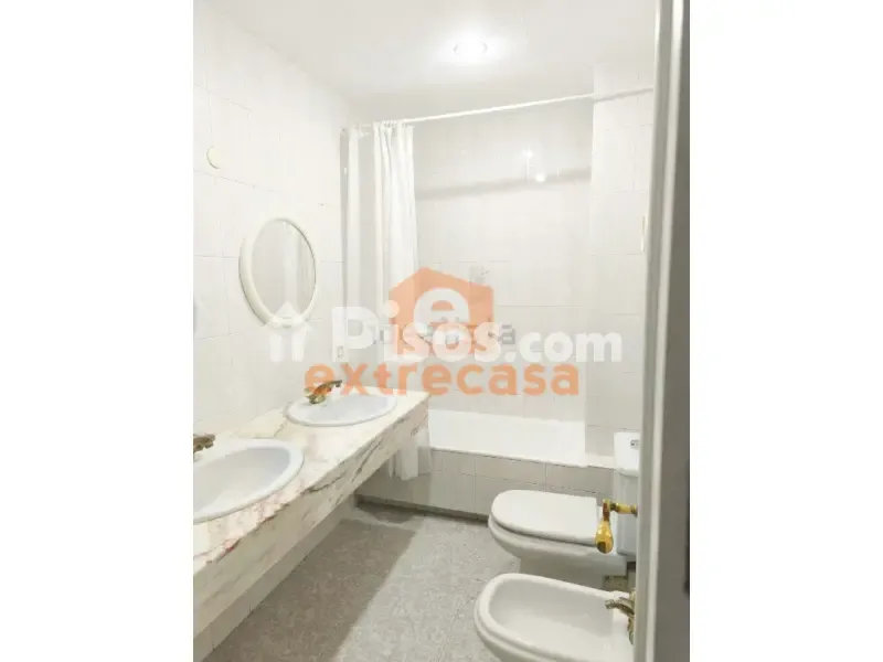 Vannitoad - Apartment with Balcony in Pardaleras, Badajoz