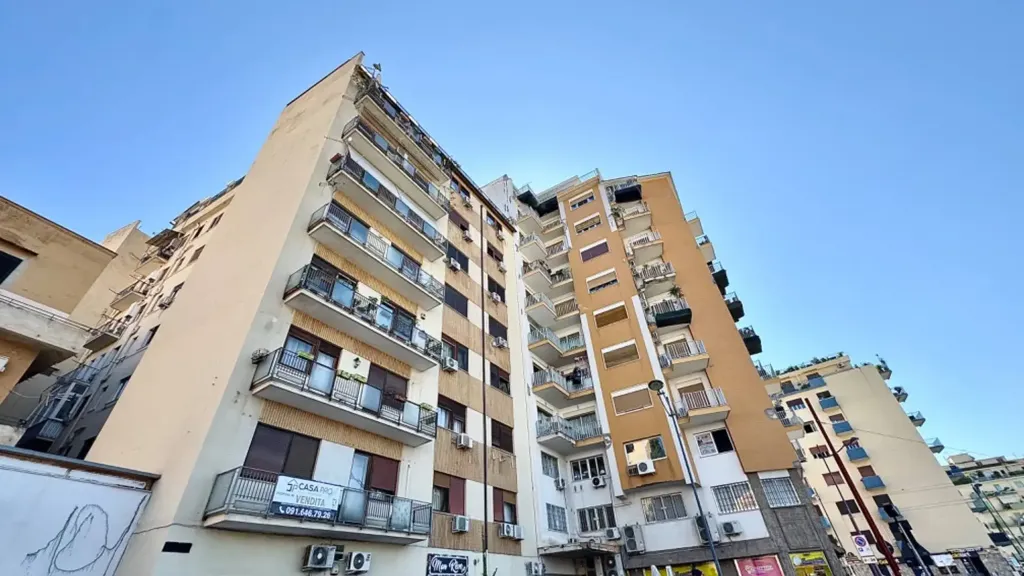 Välivaade - Apartment with Balcony in Central Palermo