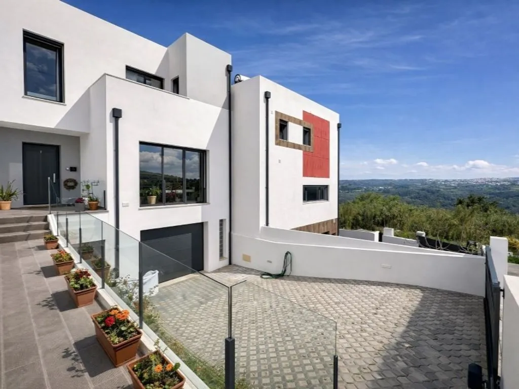 Extérieur - Contemporary Semidetached House in Mafra