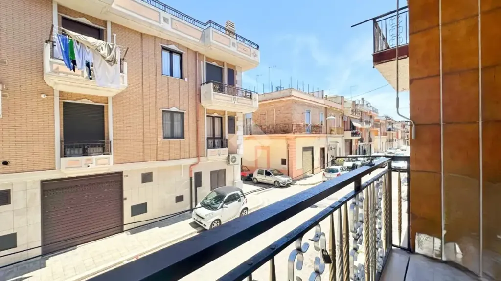 Balcon - Corner Apartment with Balcony in San Severo
