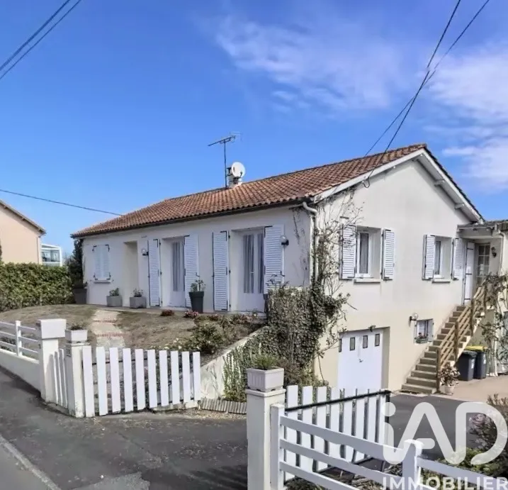 Extérieur - Pavillon avec Sous-sol à Le Tallud, France