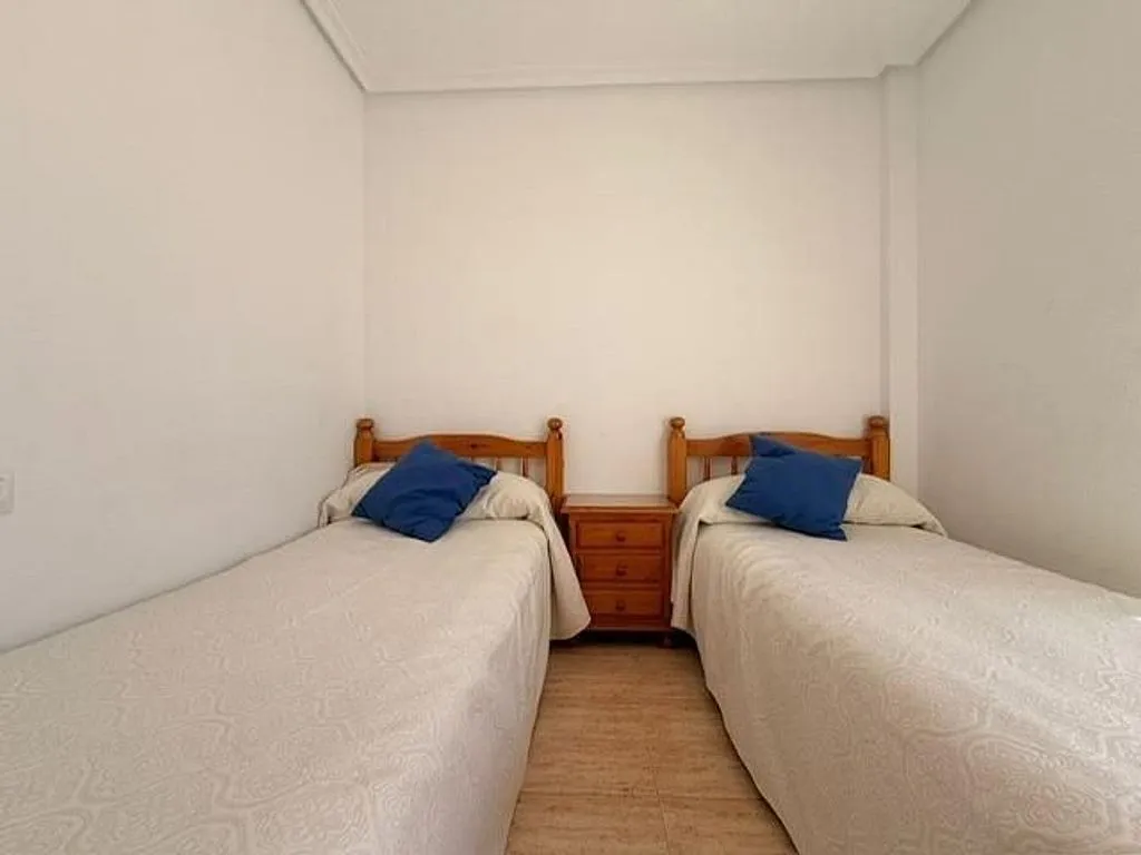 Chambres - Duplex with Terrace in La Torre de la Horadada