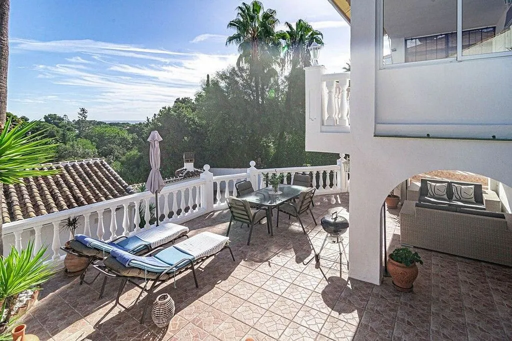 Terrazza - Chalet with Pool and Terrace in Calahonda