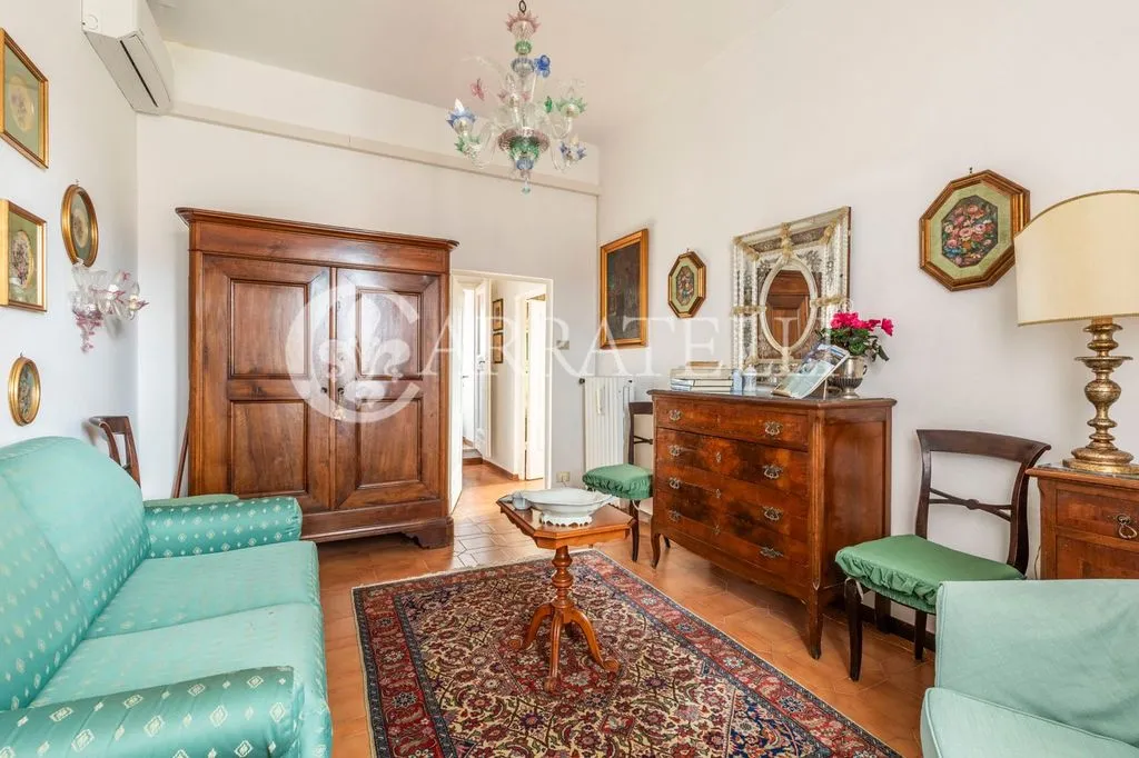 Elutuba - Luxury Penthouse with Panoramic Views in Siena