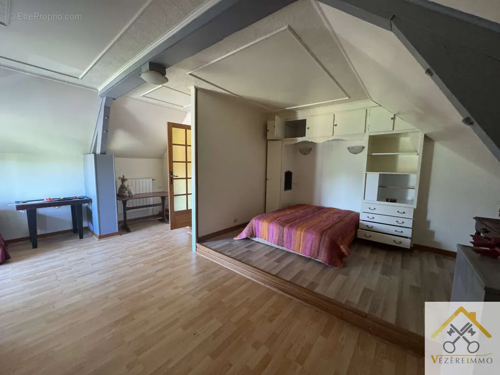 Camere da letto - Stone House with Garden near Objat