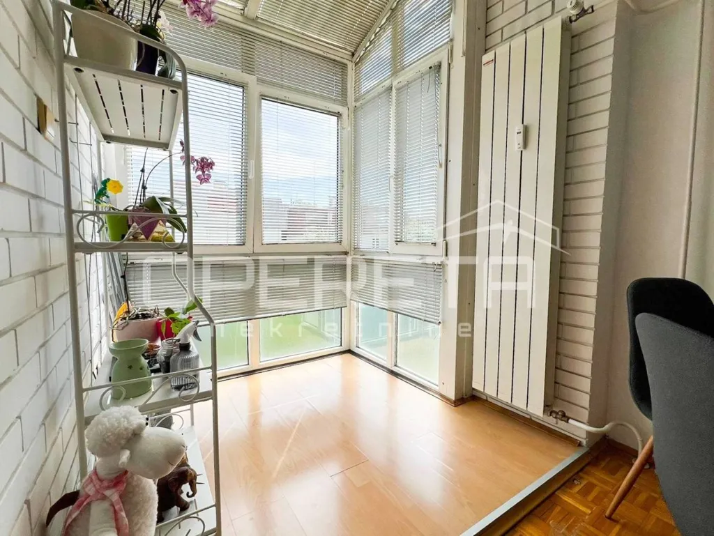Balcony - Apartment with Balcony in Staro Brestje, Zagreb