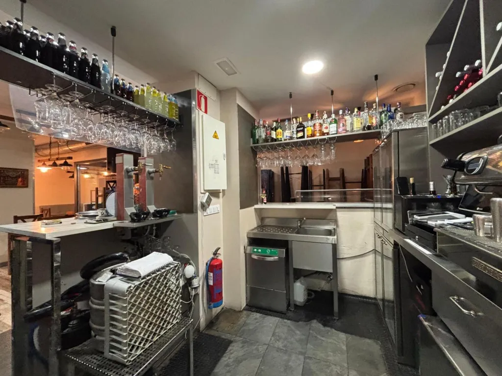 Kitchen - Bar-Restaurant with Terrace in Pinar de Jalón