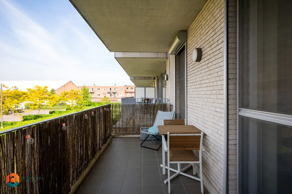 Rõdu - Bright Flat with Terrace in Heist-op-den-Berg