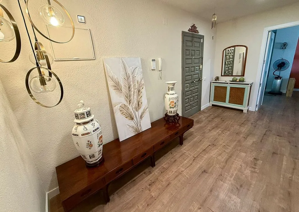 Hallway - Penthouse with Pool in Talamanca de Jarama