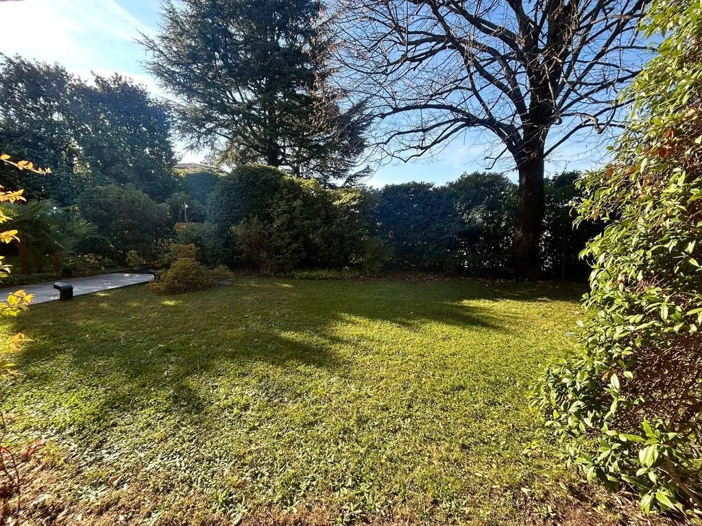 Jardin - Luxury Villa with Private Garden in Como