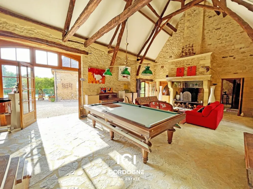 8-room house in Le Bugue