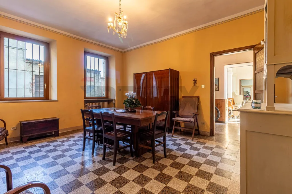 Salle à manger - Triplex Villa with Garden in Occhieppo Superiore