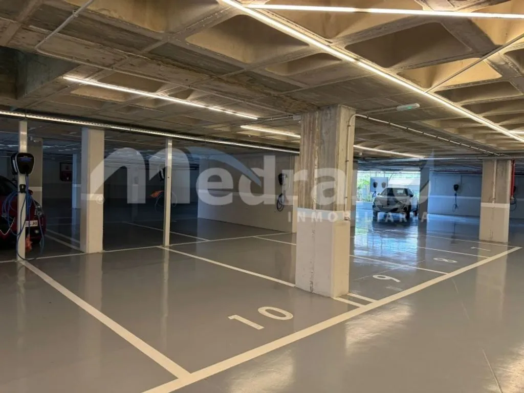 Garage - Luxury Flat with Sea View in Benidorm