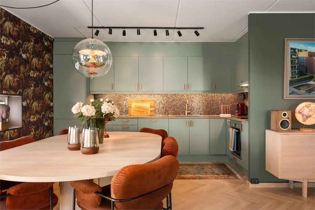 Söögituba - Design Flat with Balcony in Løren/Frydenberg