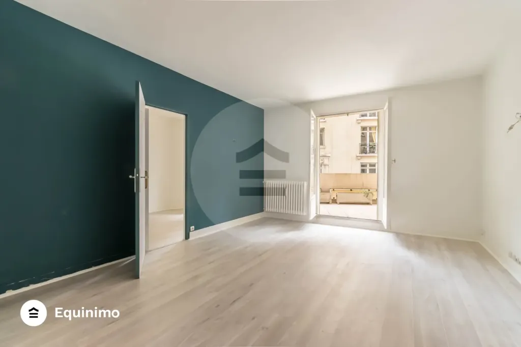 Stanze - 4-Piece Apartment with Terrace in Pérignon