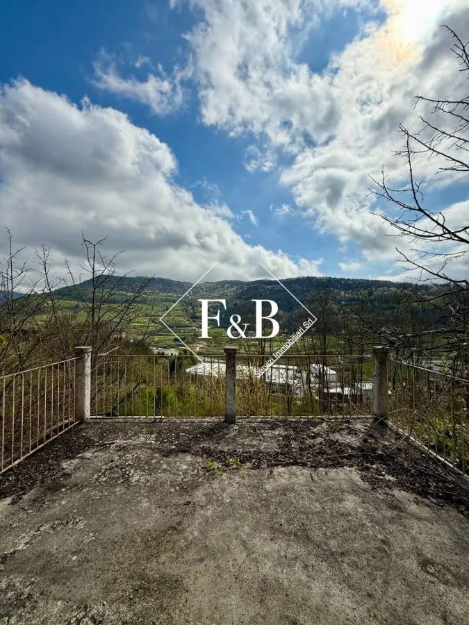 Giardino - Rustic Cottage with Valley View in Cortemilia