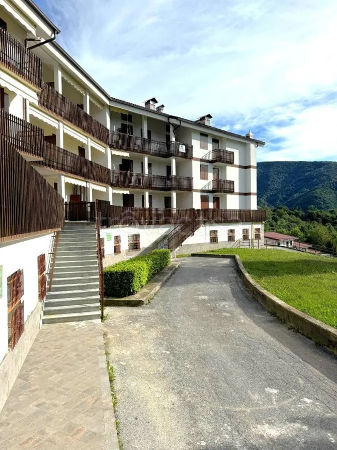 Välivaade - Rustic Apartment with Mountain View in Roburent
