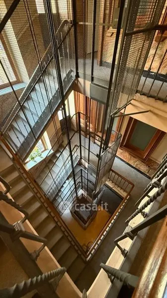 Rooms - Flats with Balcony in Biella Centre